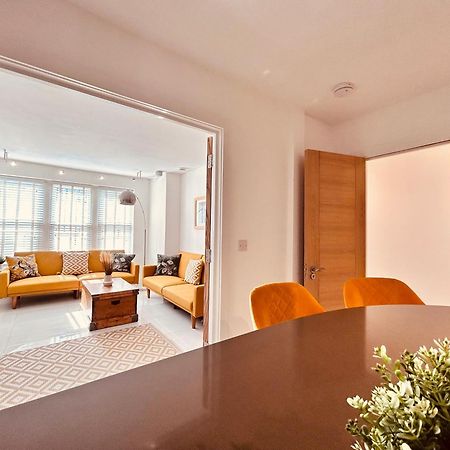 Stunning Spacious B.Apt. Slps.4 لندن المظهر الخارجي الصورة