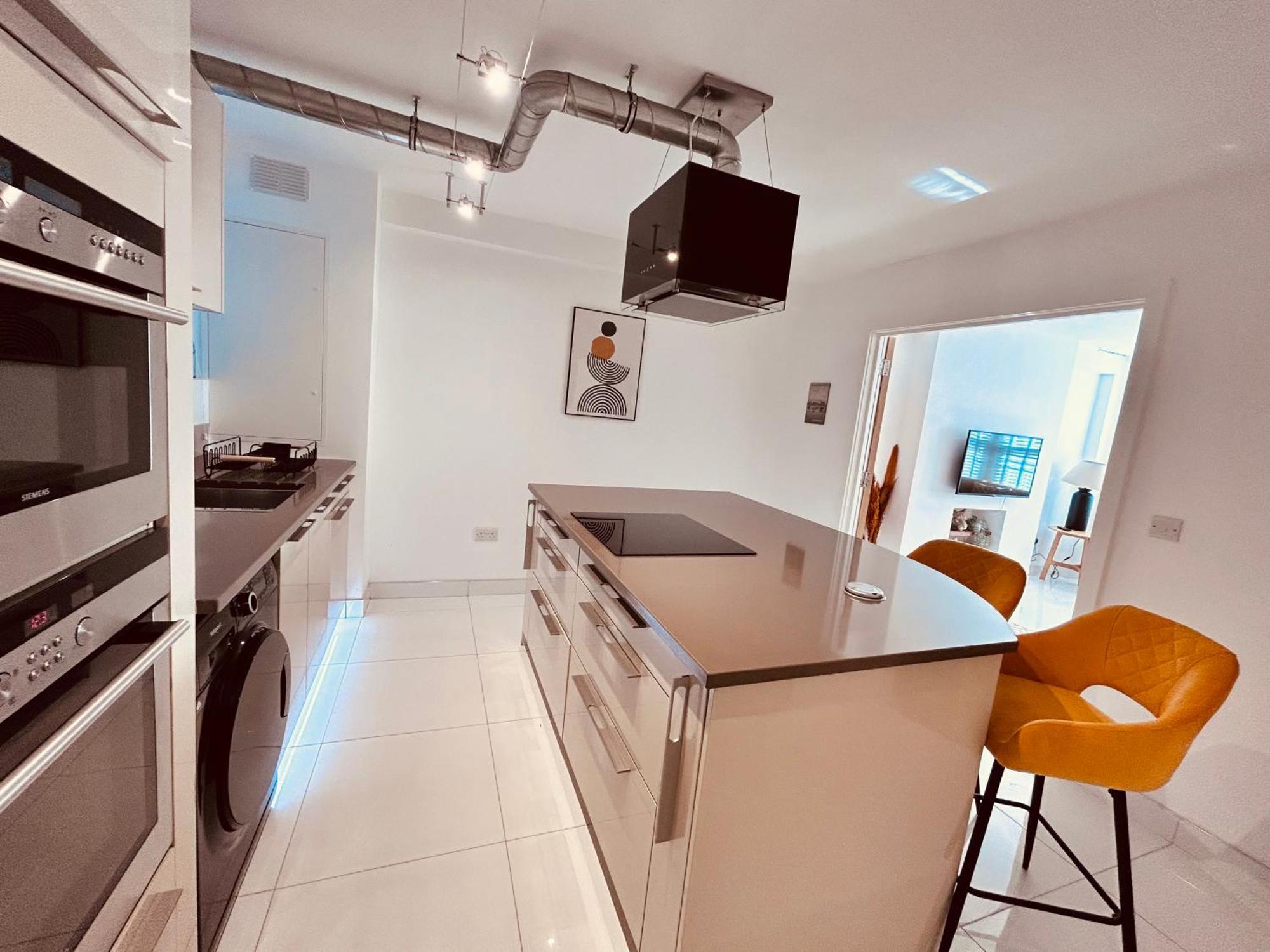 Stunning Spacious B.Apt. Slps.4 لندن المظهر الخارجي الصورة