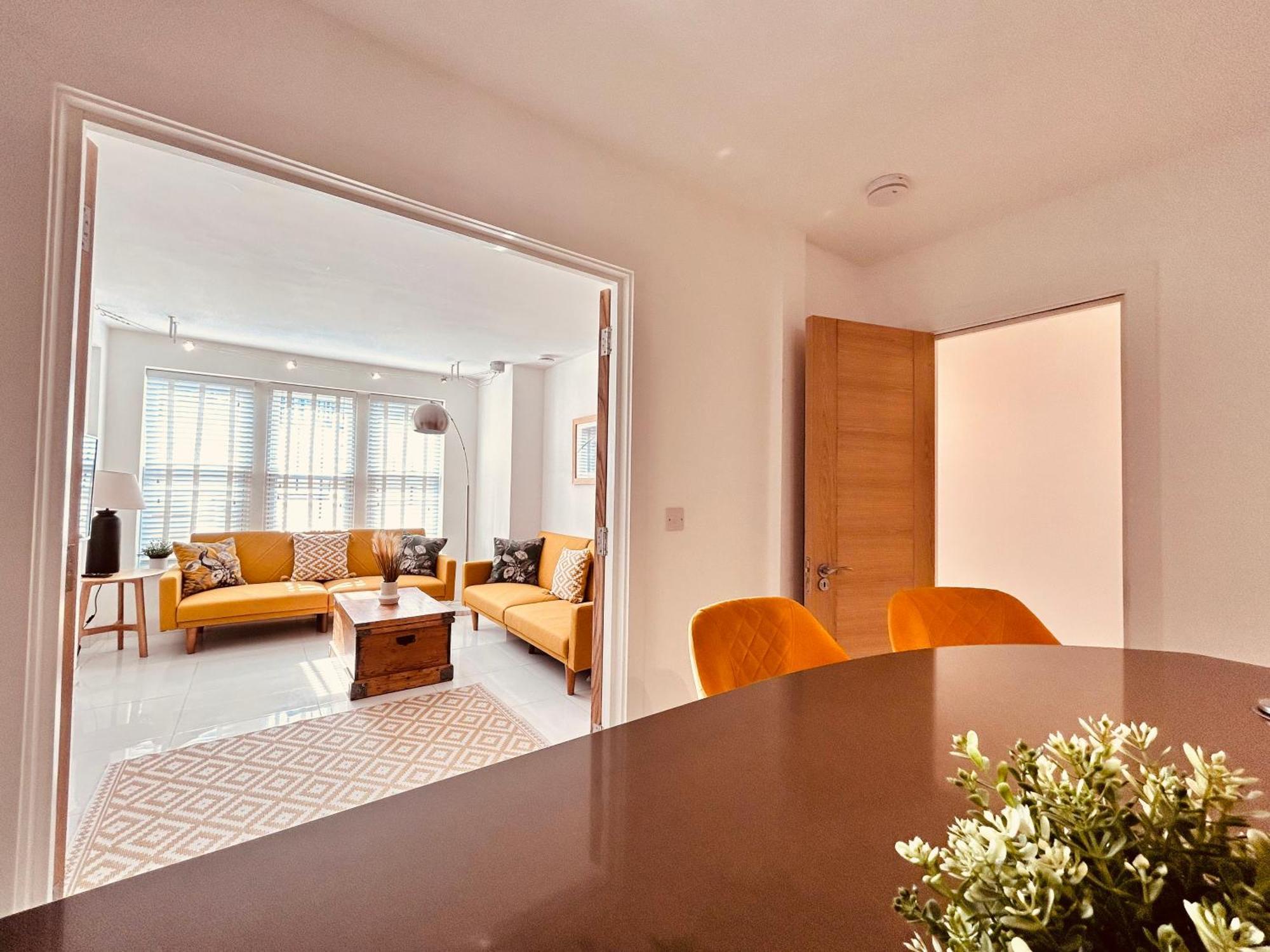 Stunning Spacious B.Apt. Slps.4 لندن المظهر الخارجي الصورة