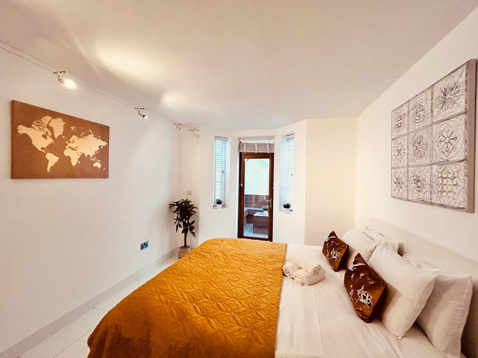 Stunning Spacious B.Apt. Slps.4 لندن المظهر الخارجي الصورة
