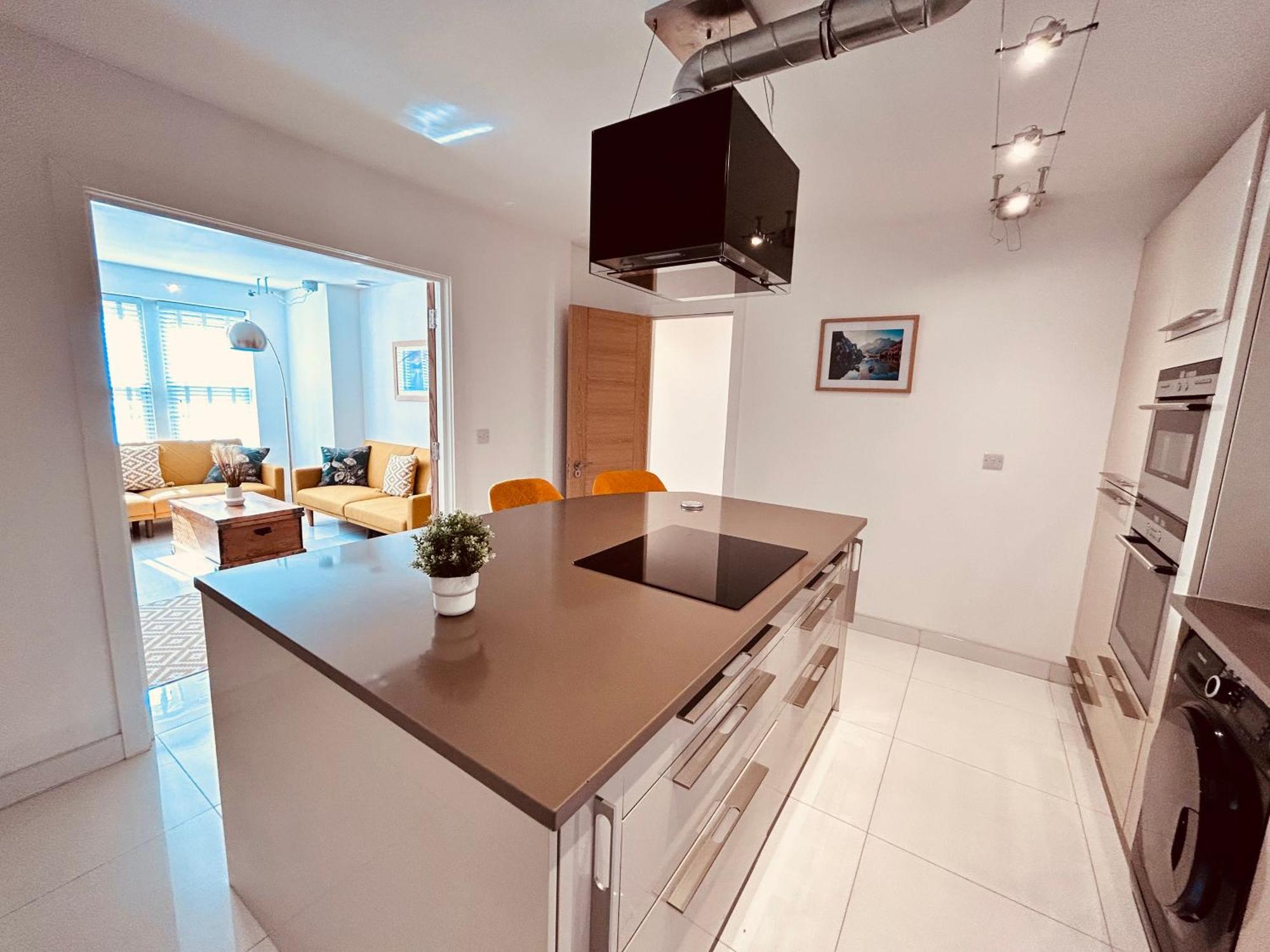 Stunning Spacious B.Apt. Slps.4 لندن المظهر الخارجي الصورة