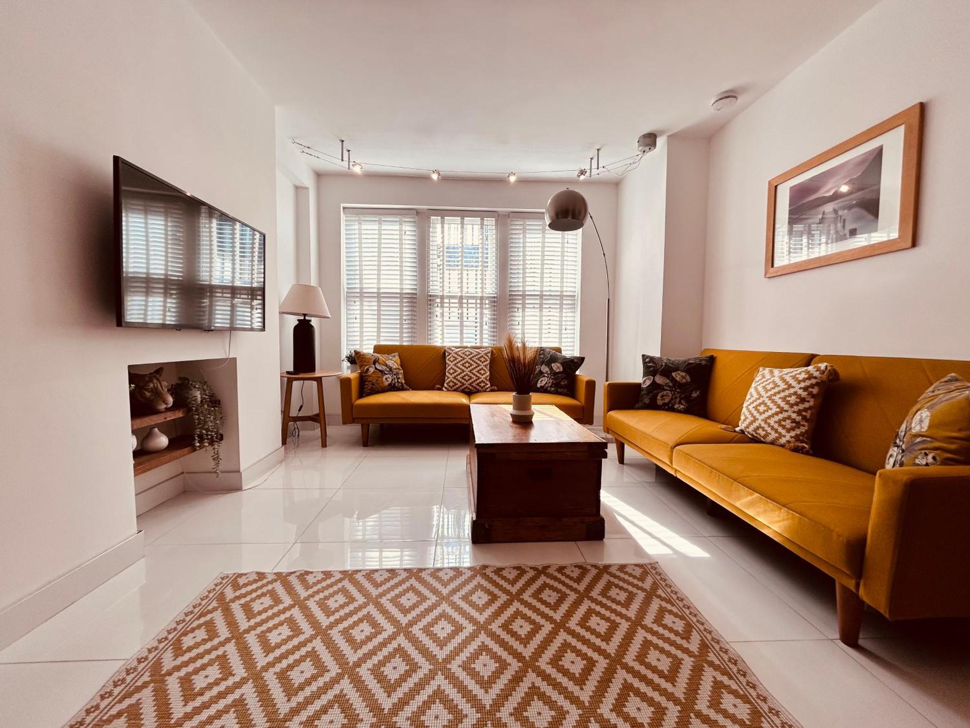 Stunning Spacious B.Apt. Slps.4 لندن المظهر الخارجي الصورة